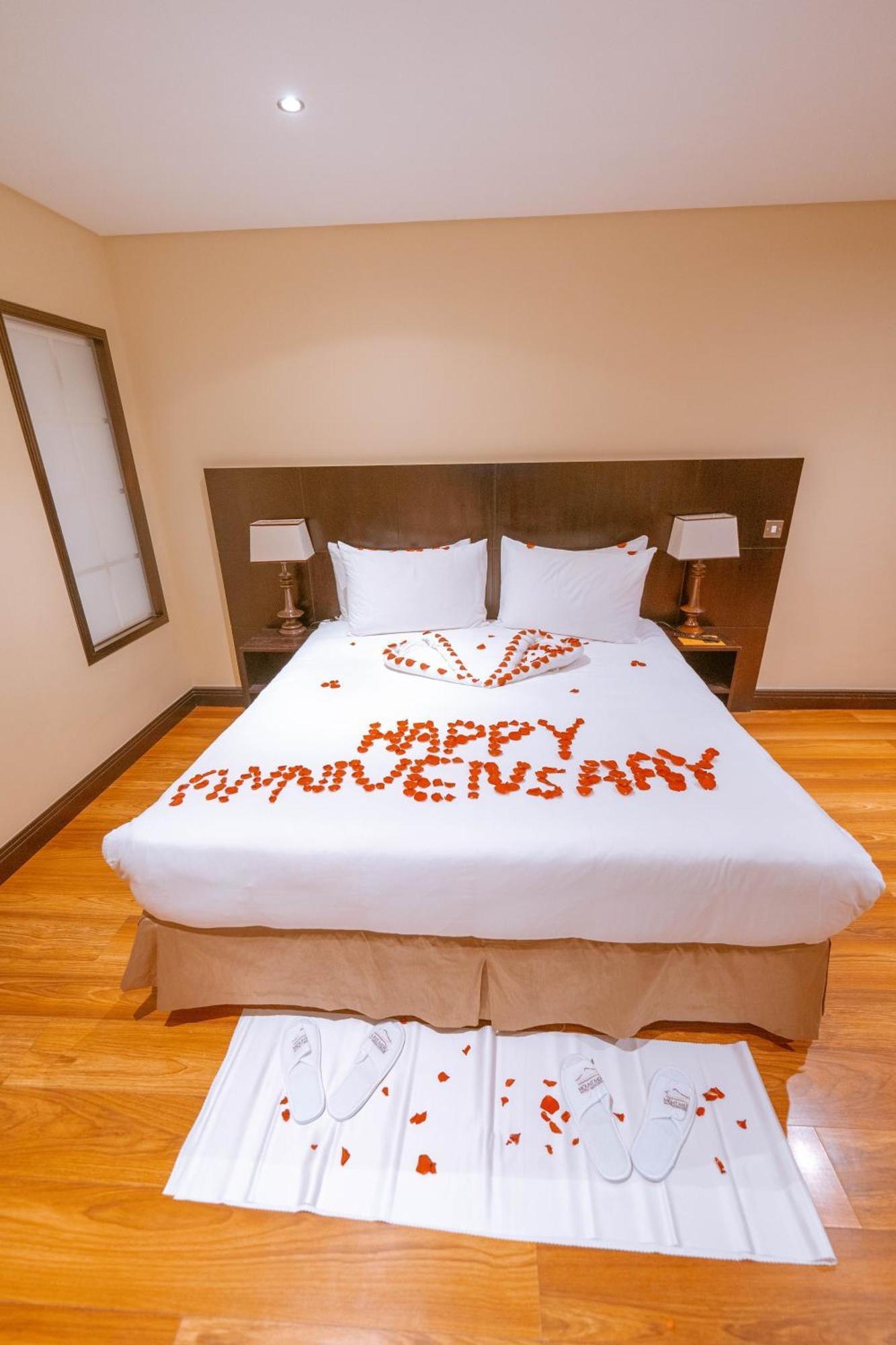Mount Meru Hotel Аруша Экстерьер фото